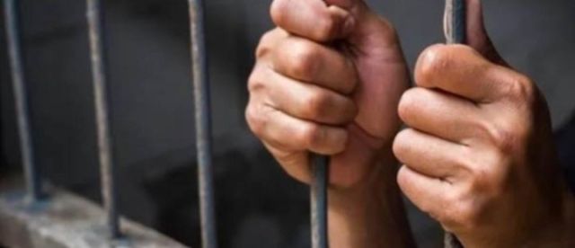 عادل عبدالرحمن