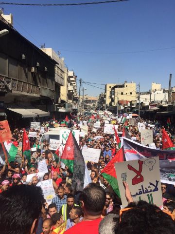 مظاهرات الأردنين ضد اتفاقية الغاز مع إسرائيل 