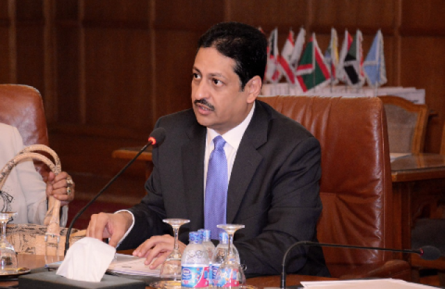 الأمين العام للمحامين العرب يؤيد قرار وقف إطلاق النار في اليمن منعاً لانتشار كورونا