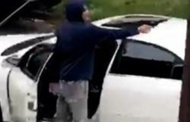 الشباب وزينة رمضان