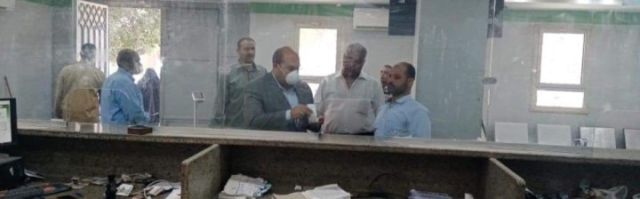 نائب محافظ الجيزة يتفقد مكاتب بريد الصف