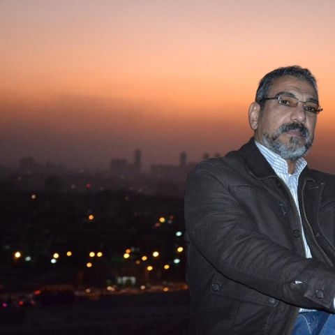 الدكتور السيد الفيومى وكيل تعليم أسوان