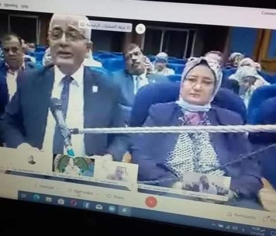 تعقيم شوارع مدينة كوم أمبو من فيروس كورونا المستجد