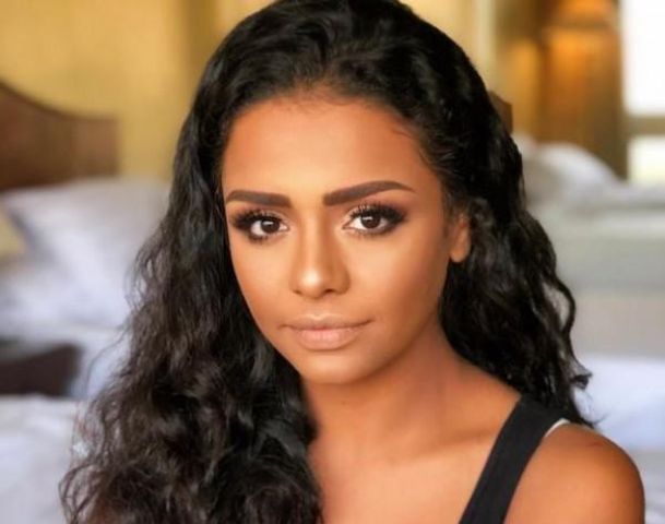 أسماء أبو اليزيد