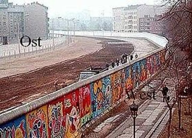 جدار برلين 