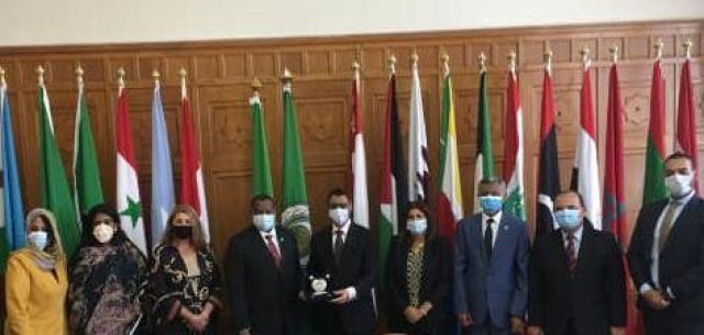 جامعة الدول العربية تكرم الممثل الإقليمي للفاو بمناسبة انتهاء فترة عمله بالمنطقة العربية