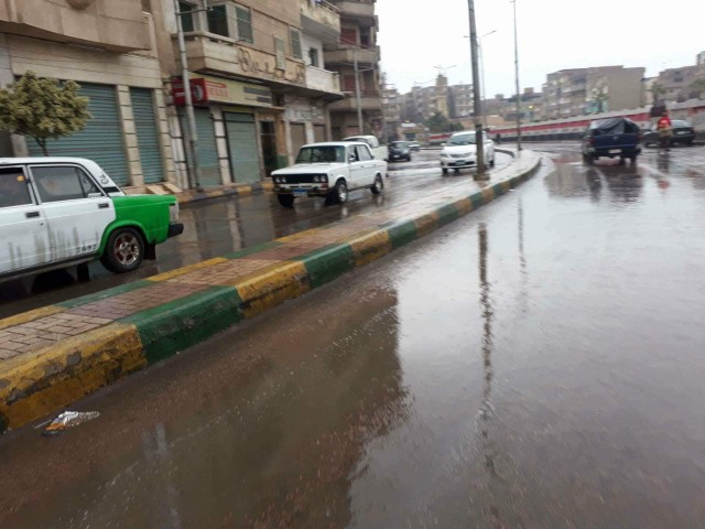 سقوط أمطار خفيفة علي مدن وقري محافظة البحيرة