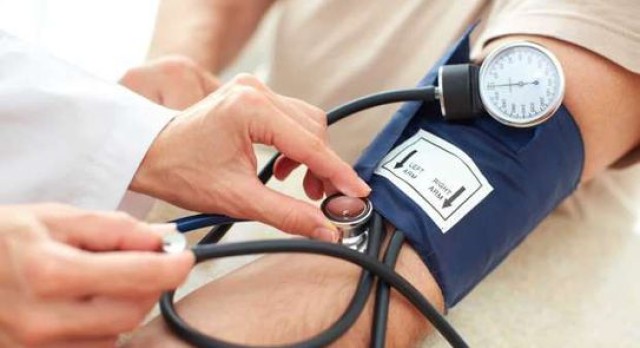 كيف تتجنب الإصابة بارتفاع ضغط الدم؟ .. (الصحة ترشدك)