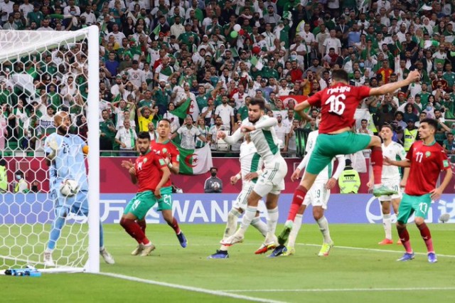 مباراة المغرب والجزائر 