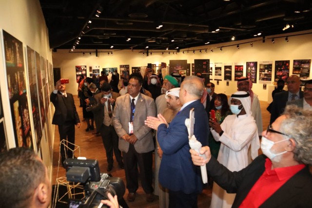 افتتاح معرض القاهرة الدولي للتصميمات المسرحية الطليعية بمركز الهناجر |صور