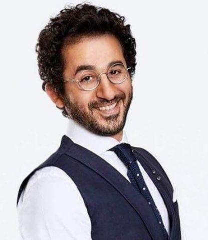 الفنان احمد حلمى
