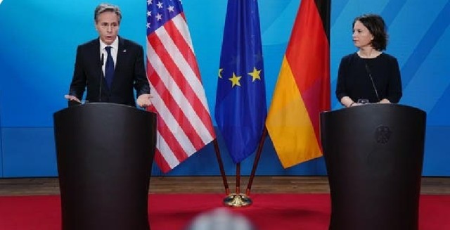 وزير الخارجية الأمريكي ونظيرته الألمانية 