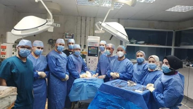 مستشفى جامعة الأزهر بدمياط ينجح في إجراء عملية لفصل توأم غير مكتمل