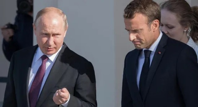الرئيس الروسي و الرئيس الفرنسي 