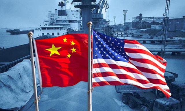 القوات البحريه لكل من أمريكا و الصين