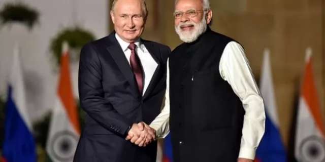 الرئيس الروسي و رئيس الوزراء الهندي