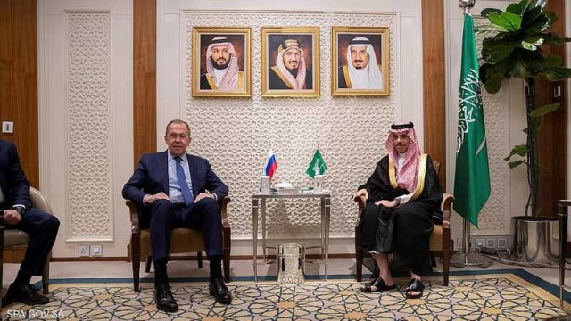 وزير الخارجية السعودي و نظيره الروسي