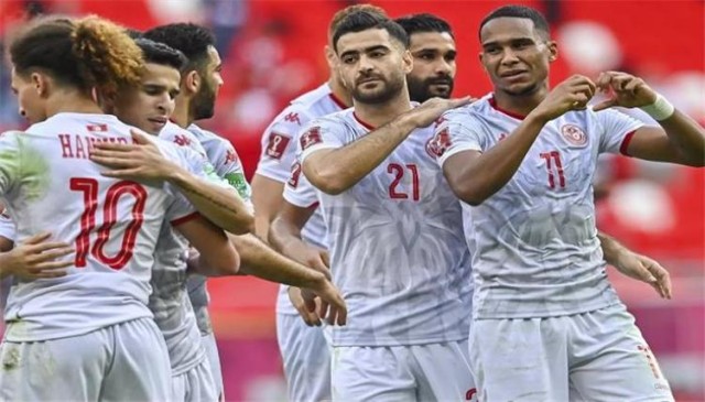 احتفال لاعبي المنتخب التونسي 
