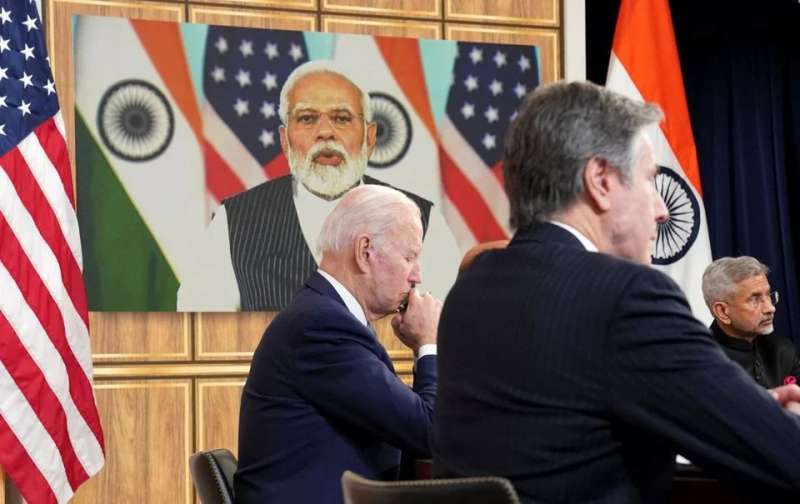 حوار بالفيديو بين الرئيس الأمريكي و رئيس الوزراء الهندي