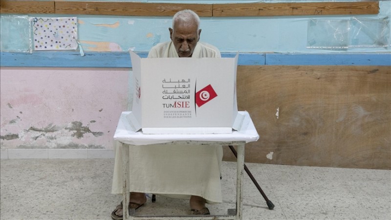 استفتاء الدستور تونس