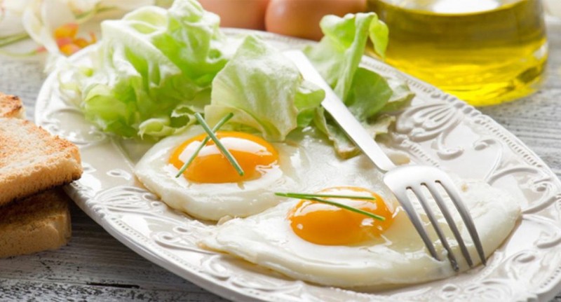 فوائد صحية لن تصدقها لتناول البيض يومياً (تقرير)