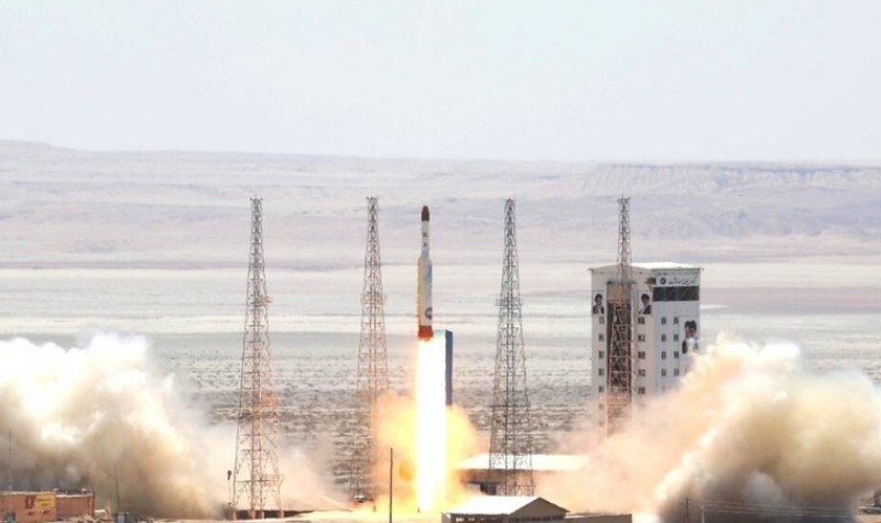 عملية إطلاق القمر الصناعي الإيراني 