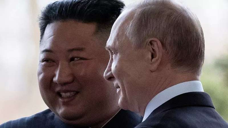 الرئيس الروسي و زعيم كوريا الشمالية 