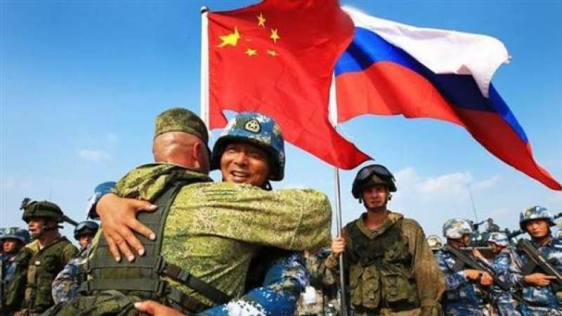 الجيش الصيني و الروسي