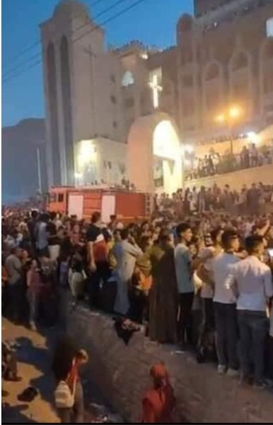 آلاف المصلين يحتفلون بمولد العذراء اليوم