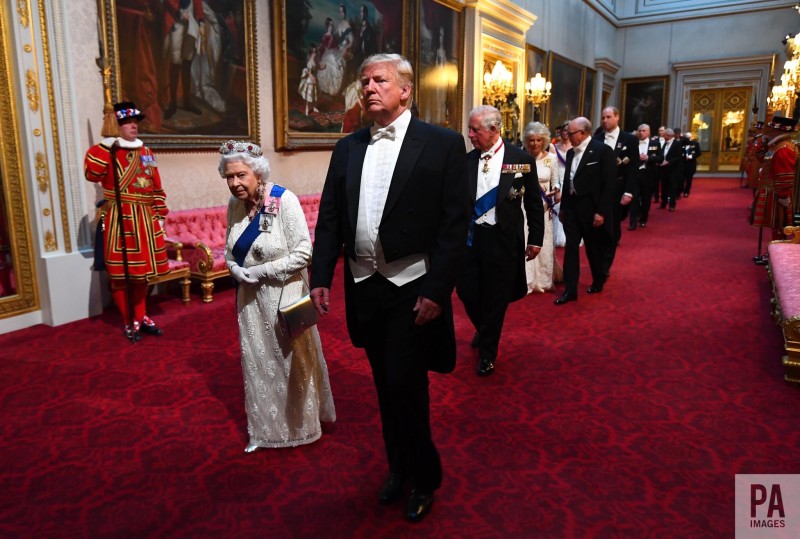 ترامب يكشف أسرار خصته بها ملكة بريطانيا الراحلة