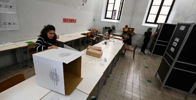 انتخابات إيطاليا.. امرأة حديدية على الطريق