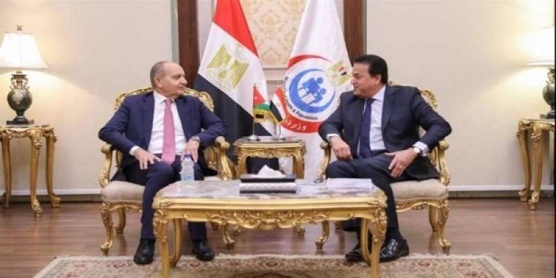 وزير الصحة يبحث مع سفير الأردن سبل تعزيز التعاون