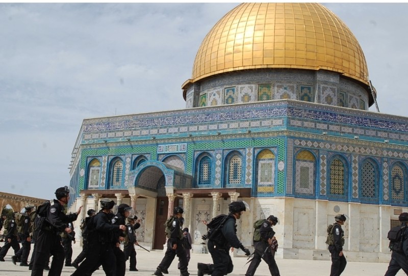 الإحتلال يفرض حصار مشددا على القدس تزامنا مع عيد الغفران