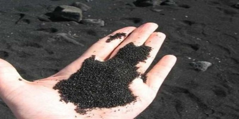 اقتصادي: مصانع الرمال السوداء ثروة قومية
