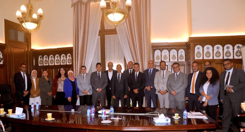 بنك مصر يوقع بروتوكول تعاون مع شركة بيزنس بومرز