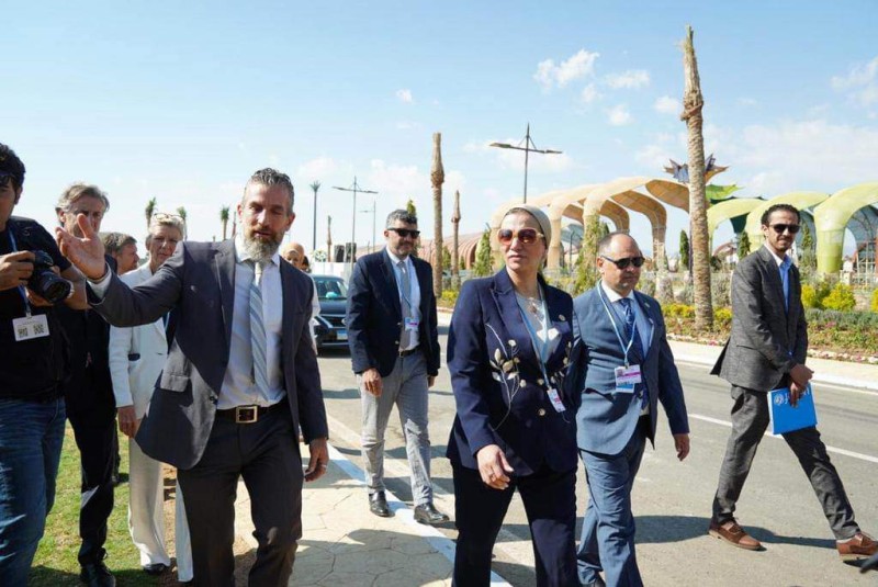 على هامش ” COP27”.. لقاءات ثنائية بين وزيرة البيئة ونظيرها الأذربيجاني