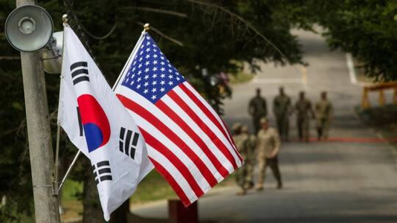 علم أمريكا و كوريا الجنوبية 