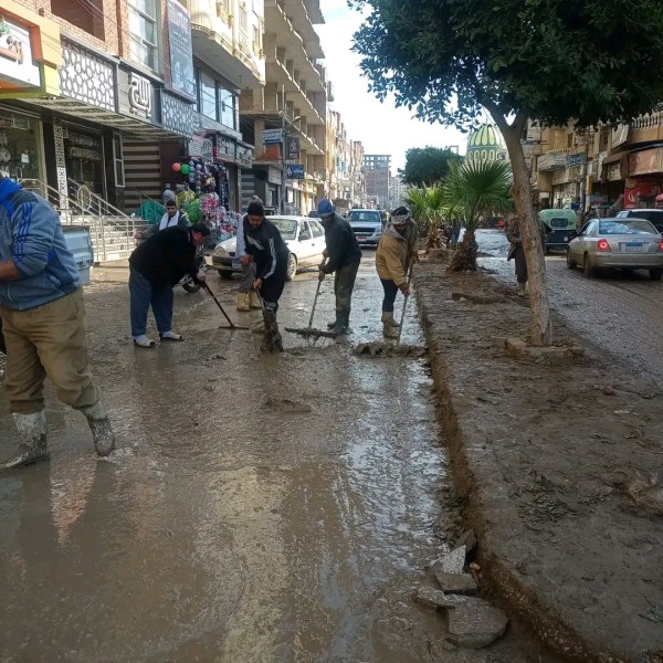 رفع آثار مياه الأمطار بقرى ومدن كفر الشيخ