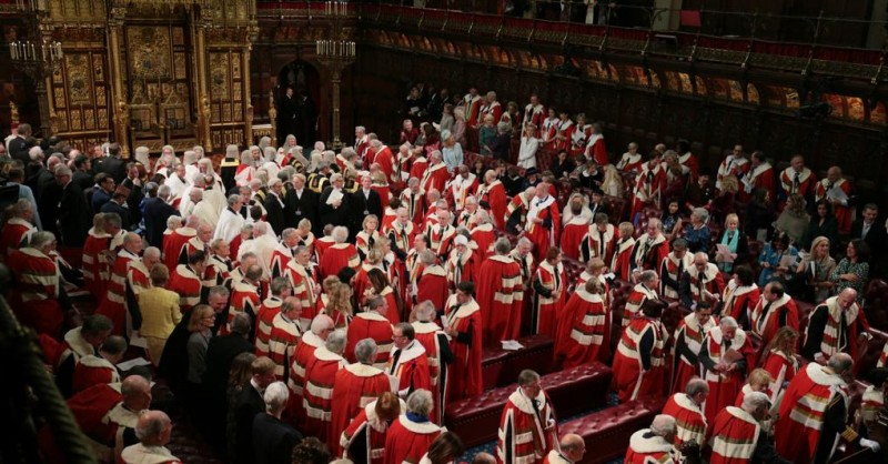 ”مجلس اللوردات البريطاني” بين تعيينات الملك وخطط المعارضة للإصلاح