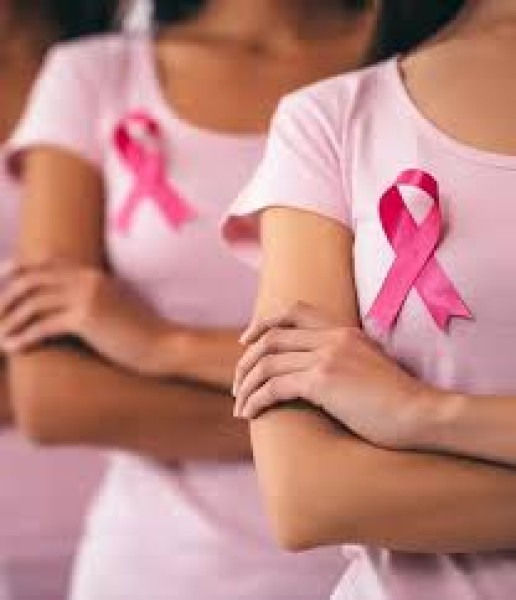 الصحة تكشف خطة العلاج للسيدات المصابات بسرطان الثدي
