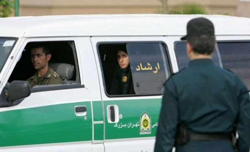 شرطة الأخلاق في إيران 