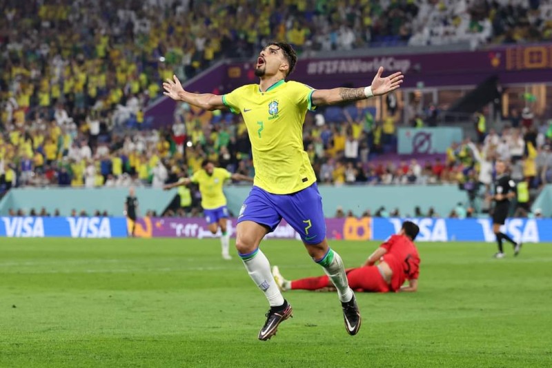 البرازيل يكتسح كوريا الجنوبية برباعية ويتأهل لربع النهائي