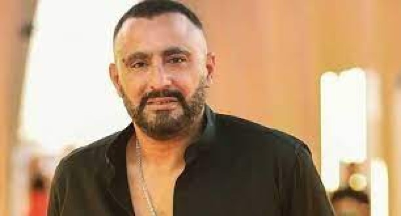 دار الإفتاء: ذنب أحمد السقا في رقبة كل واحد اتريق عليه (فيديو)