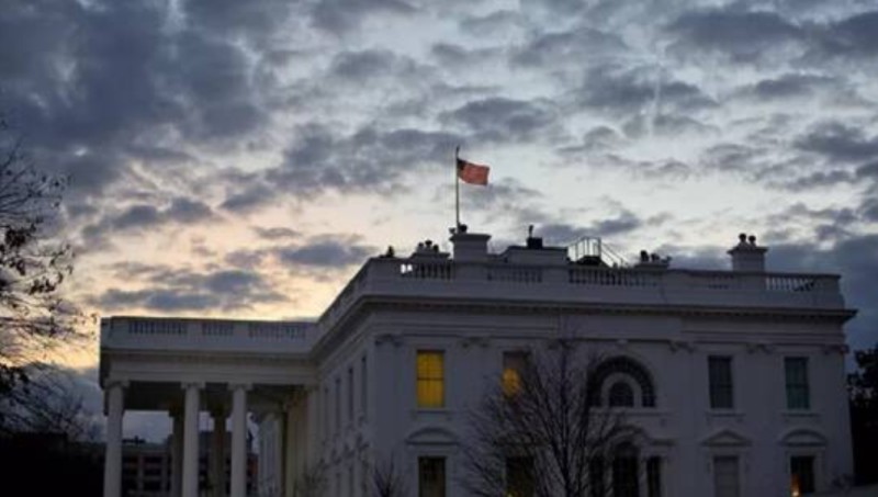 البيت الأبيض: ليس من مصلحة واشنطن تصعيد الأزمة الأوكرانية