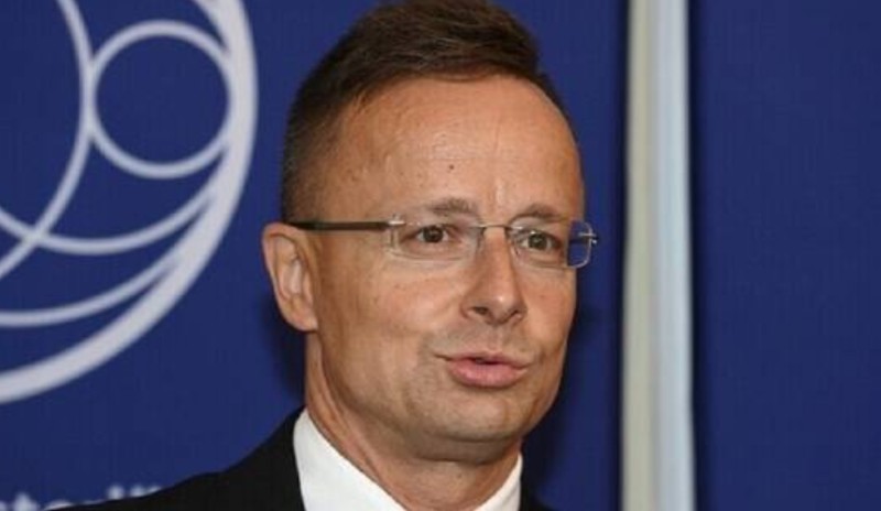 وزير خارجية هنغاريا 