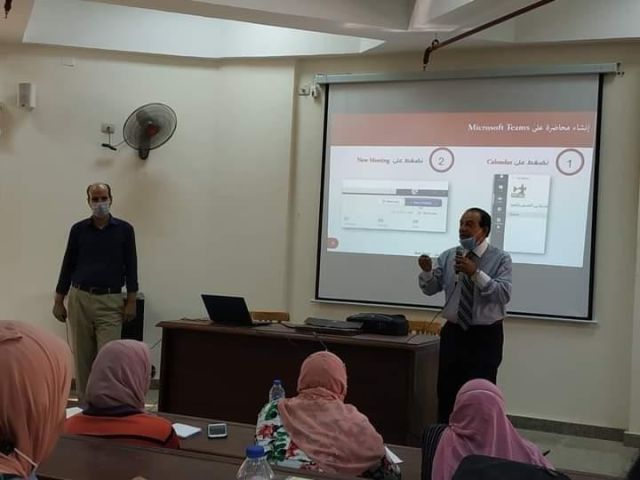 الدكتور كمال عكاشة نائب رئيس جامعة طنطا