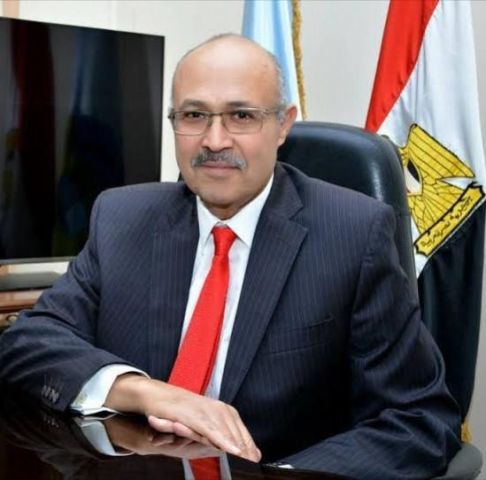 الدكتور عماد عتمان 