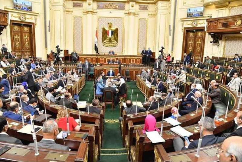 بعد مواجهة وزير التموين.. ”النواب” يرفع الجلسة العامة