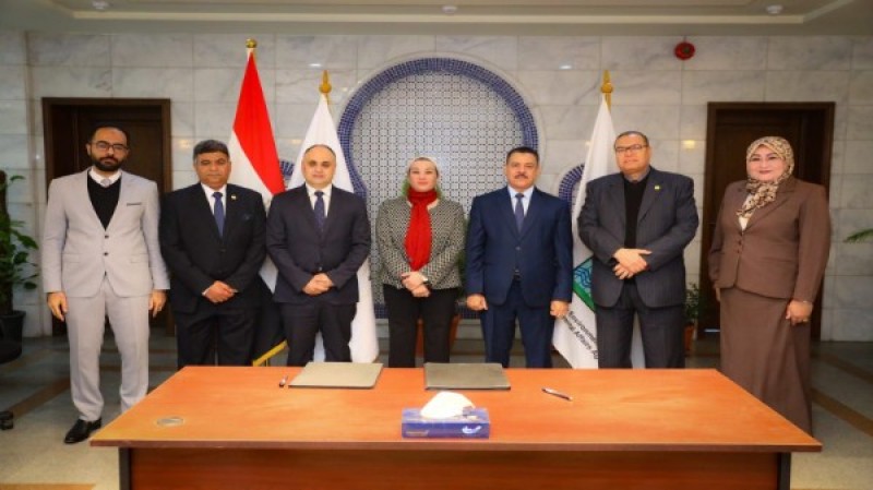 وزيرة البيئة تشهد توقيع بروتوكول تعاون مع جامعة الوادي الجديد