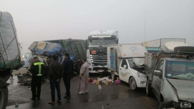 مصرع وإصابة 4 أشخاص في حادث على طريق الإسماعيلية الصحراوي